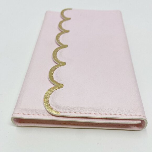 ECCOLO | Light Pink Scalloped Memo Pad Gold Detail - Picture 3 of 7
